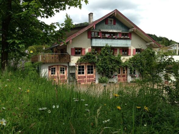 Haus Martin im Sommer