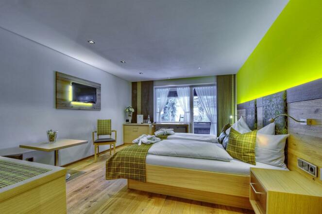 Zimmer Diana 001-JWA_H_7