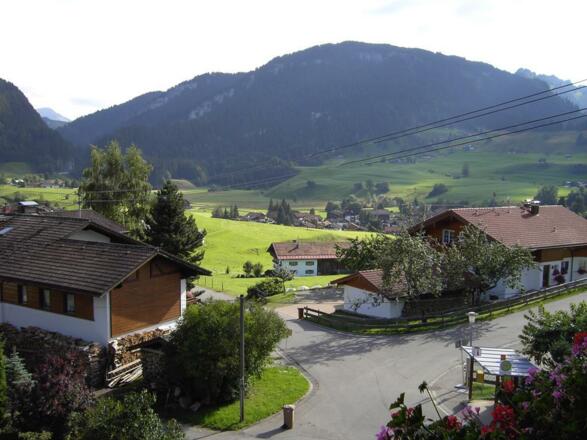 Blick vom Landhaus Ücker Richtung Kleinwalsertal