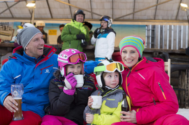 Aufwärmen nach einer Rodelpartie 