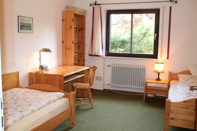 FeWo STAUFEN - Schlafzimmer2 von 2