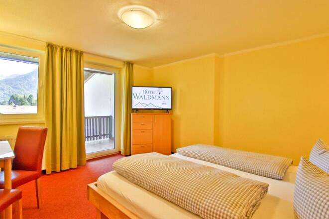 Doppelzimmer mit Balkon_4