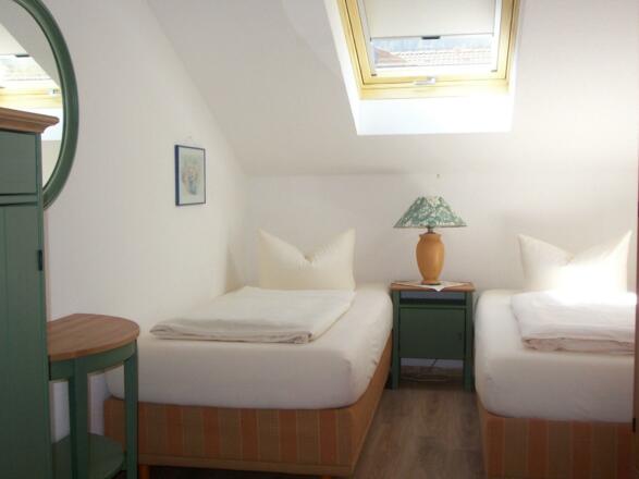 Ferienwohnung Almenrausch, Schlafzimmer 2