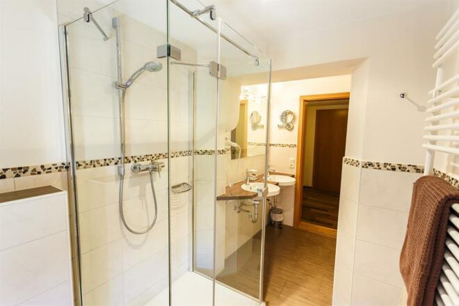 Bad im Comfort Doppelzimmer