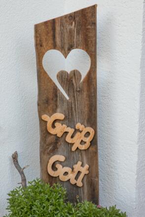 Grüß Gott