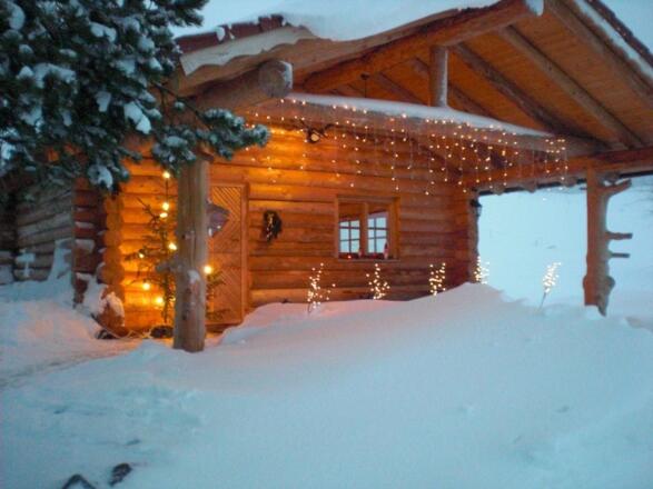 Winterstimmung an unserer Blockhütte