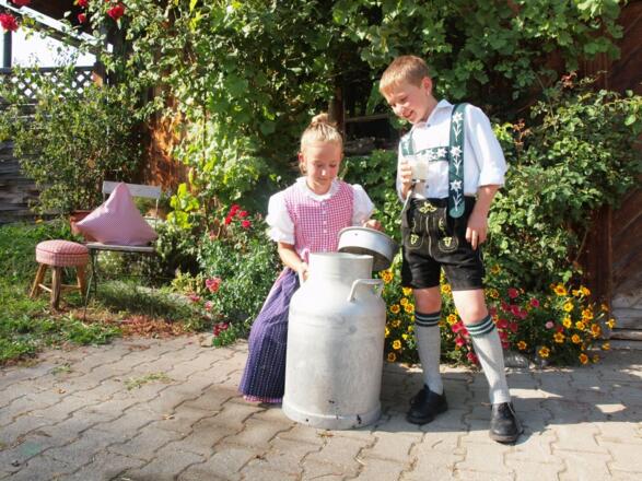 Milch frisch aus der Kanne