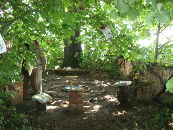 tagderoffenengartentr2009010_