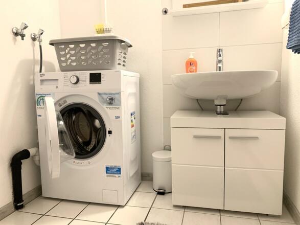 29DE9795-5545-4510-A1F5-A8A69A38ACD3