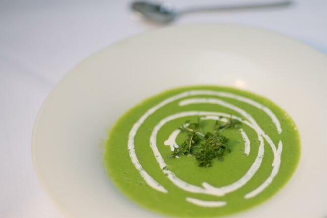 Erbsenschaumsuppe