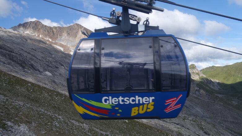 Gletscher bus ( Doppelseilbahn) Hintertux