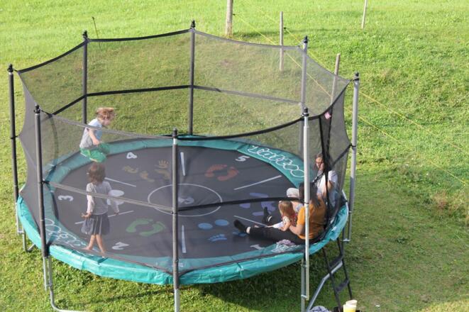 Unser grosses Trampolin