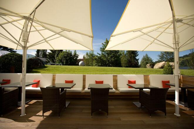 Unsere Terrasse im Sommer