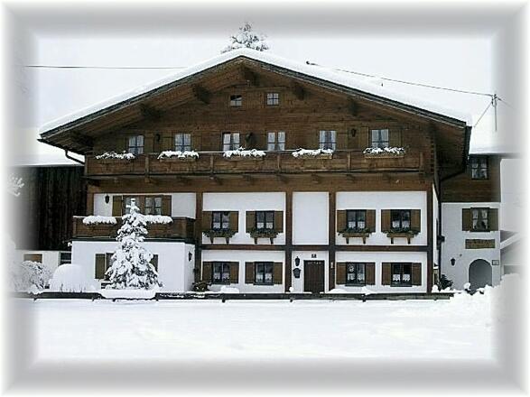 Unser Hof im Winter