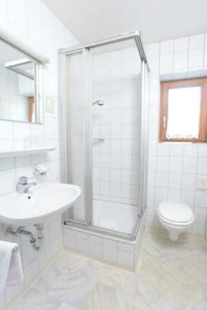 Bäderbeispiel (Dusche/WC)