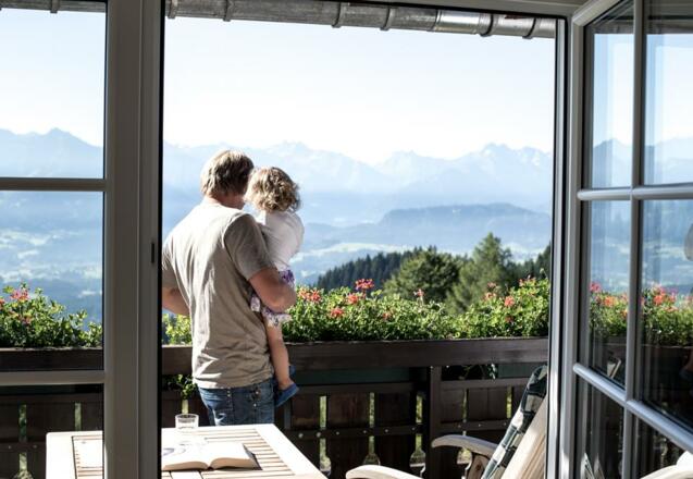 Balkonblick auf die Alpen