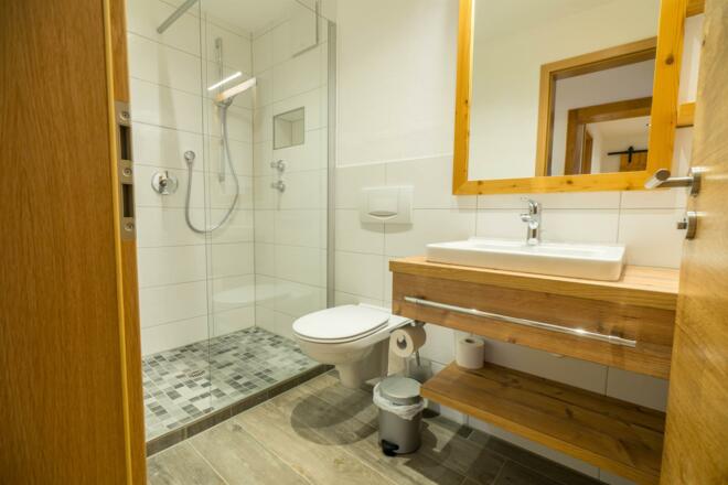 Dusche / Wc Hündleblick