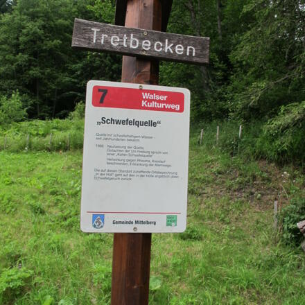 Walser Kulturweg: Schwefelquelle