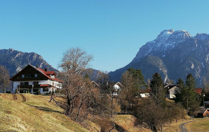 Hausaufnahme mit Säuling