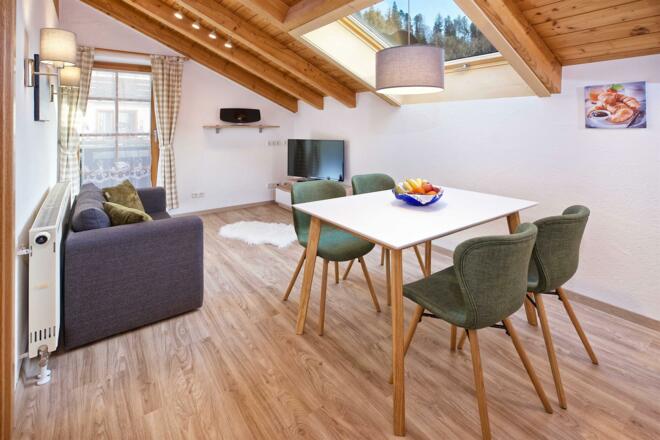 FeWo Staufen Stube 1