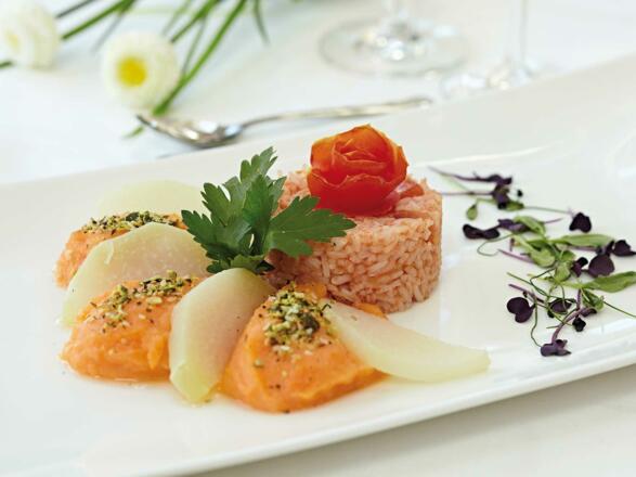 speisen_buffet_restaurant_hotel_detail_tisch_birke