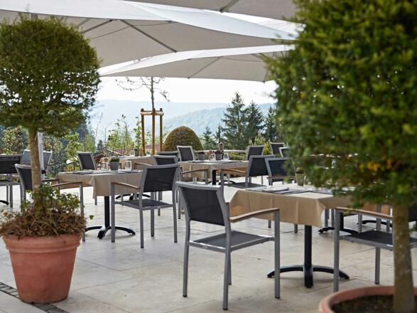 22_terrasse_4-sterne_hotel_birkenhof_oberstaufen_a