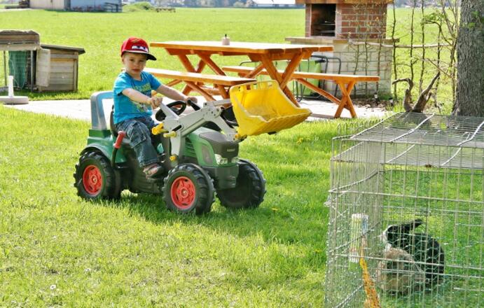 Bei uns werden Ihre Kinder schnell zum Landwirt