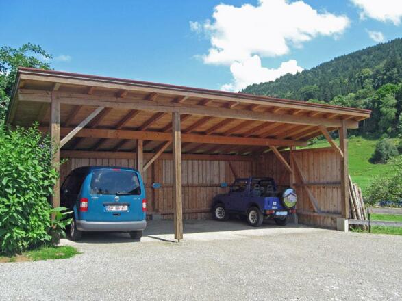 Urlaub auch für Ihr Auto im Carport