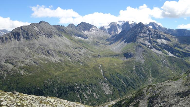 Blick auf den Hochfeiler