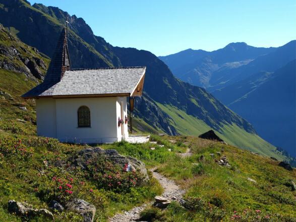 Hüttenkapelle um 2265m beim Talabstieg