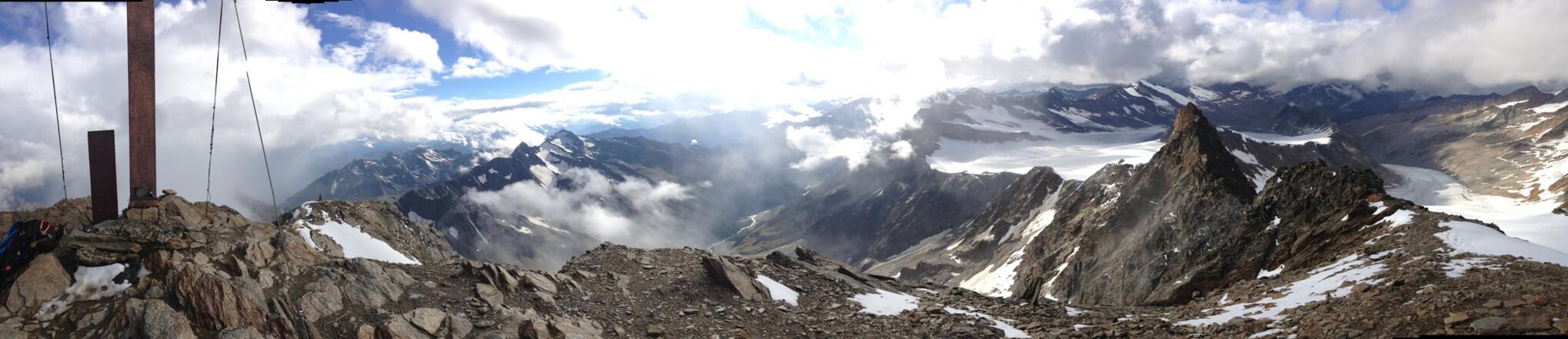 Panorama Richtung Westen vom Süd- zum Nordgipfel