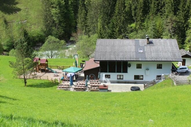 Jausenstation  Tiefenbachklamm