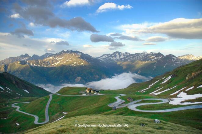 ERLEBNIS GROSSGLOCKNER HOCHALPENSTRASSE Blick vom Hochtor