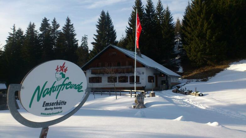 Naturfreunde-Hütte: Emser Hütte Hohenems im Winter
