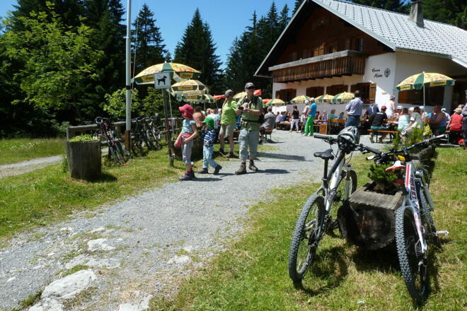 Naturfreunde-Hütte: Emser Hütte Hohenems