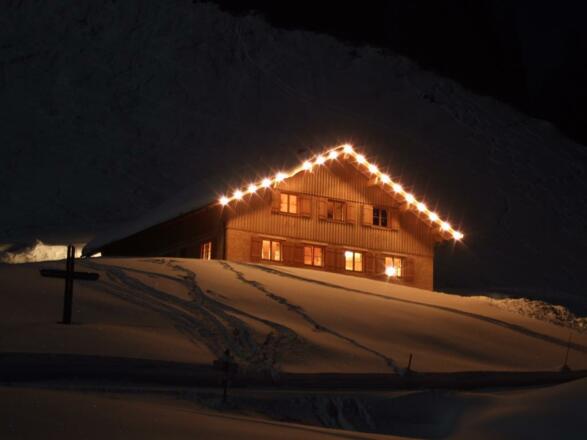 Hütte Martina bei Nacht
