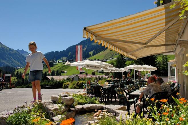 Gasthof Alpenblick Sommer Terrasse