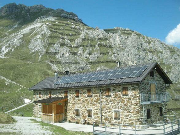 Starkenburger Hütte 2.237m