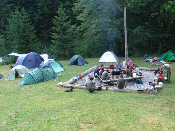 Übernachten in der Waldwildnis am Biwakplatz Steyrsteg, Nationalpark Kalkalpen