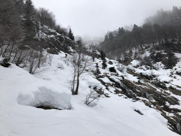 Abfahrt durch den Passruckgraben, letztes Steilstück kurz bevor man auf den ersten Forstweg trifft