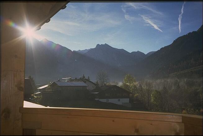 traumhafter Blick in die Berge vom Balkon aus