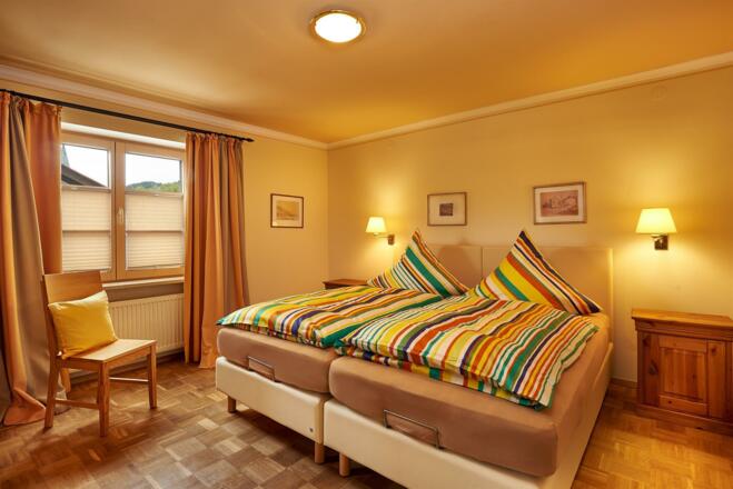 Ferienwohnung Hirschberg Schlafzimmer