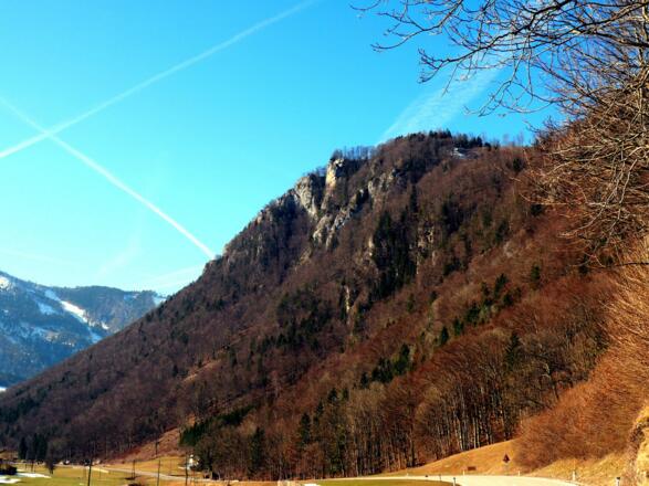 Rotmauer 837m von der B115