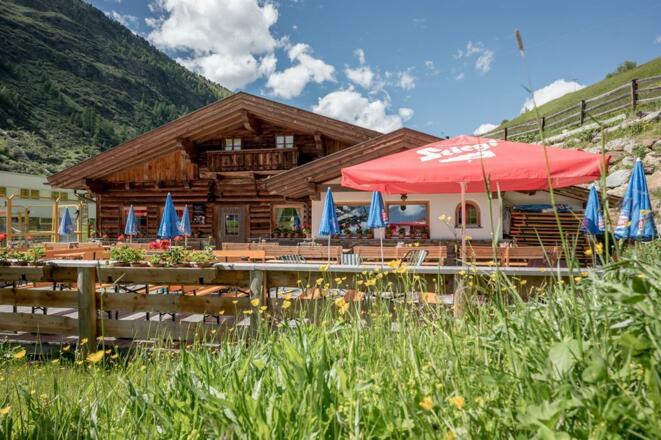 Downhill Grill Sommer