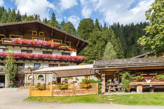 Der Eisstadl in Filzmoos