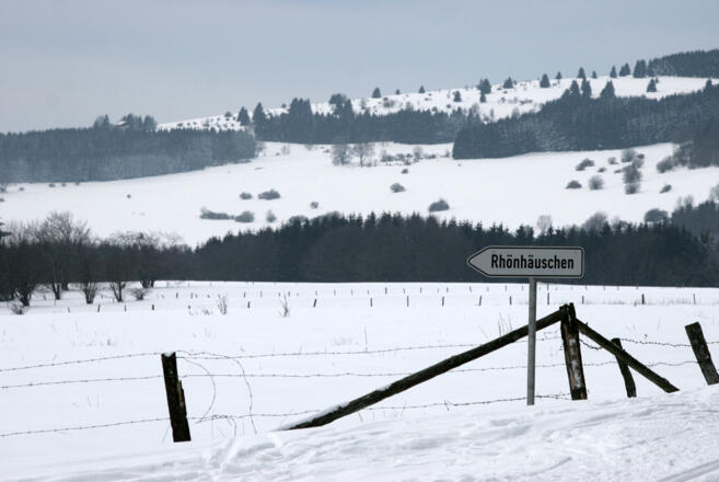 Würzburger Hütte und Hohe Hölle vom Schwedenwall