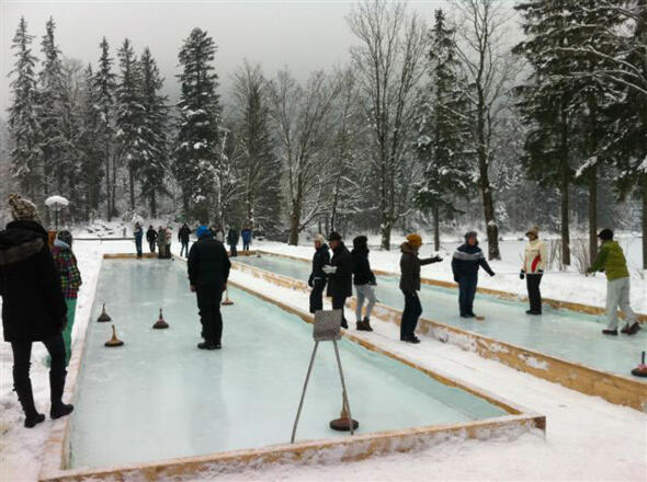 Eisstockbahn Langbathseestüberl
