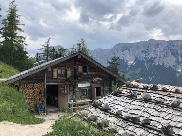 Die einladende Schärtenalm