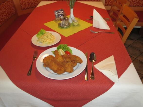 Großpointner gedeckter Tisch