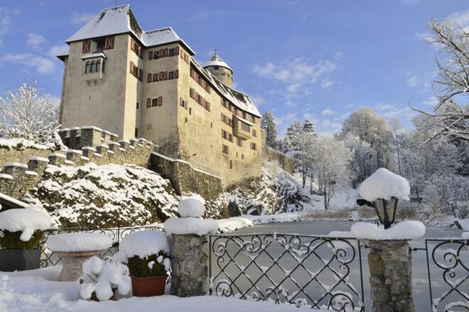 Schloss Matzen im Winter